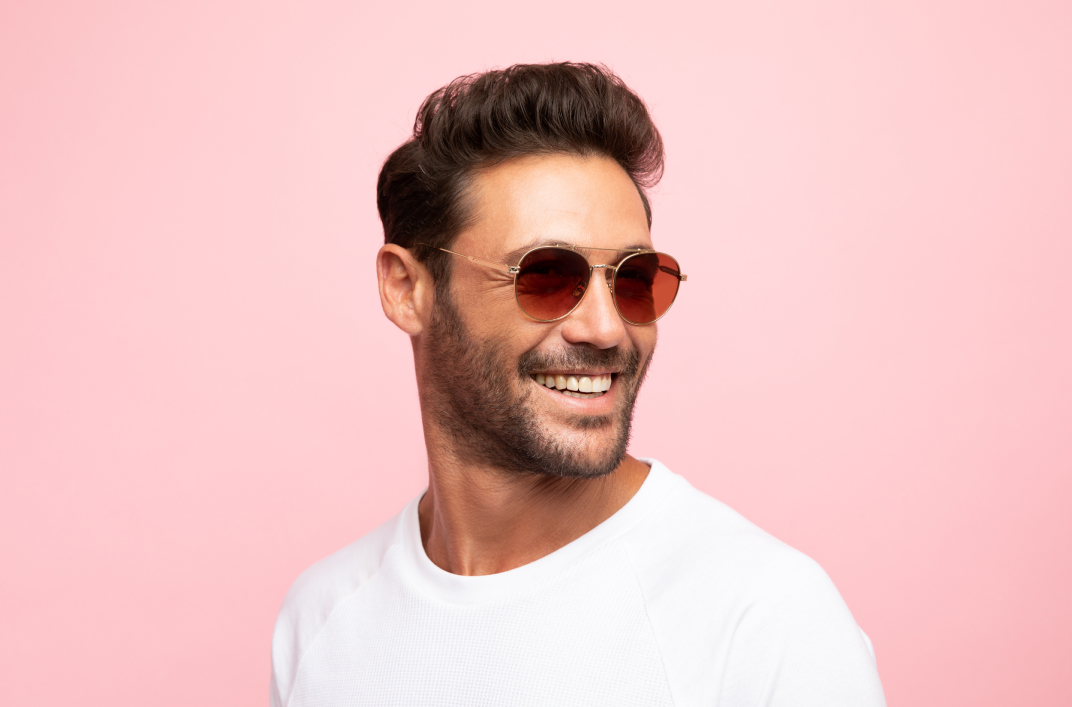 ‘90s style men’s sunglasses 
