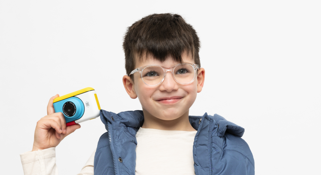 Which Pairs of Glasses Are Best for Kids Learning How to Read?